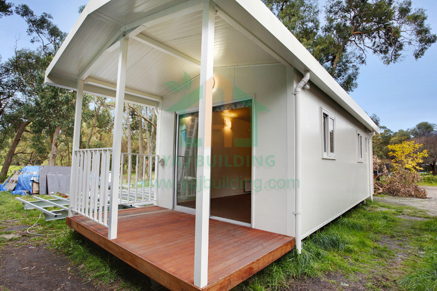 Granny Flat 9.8x3.3m